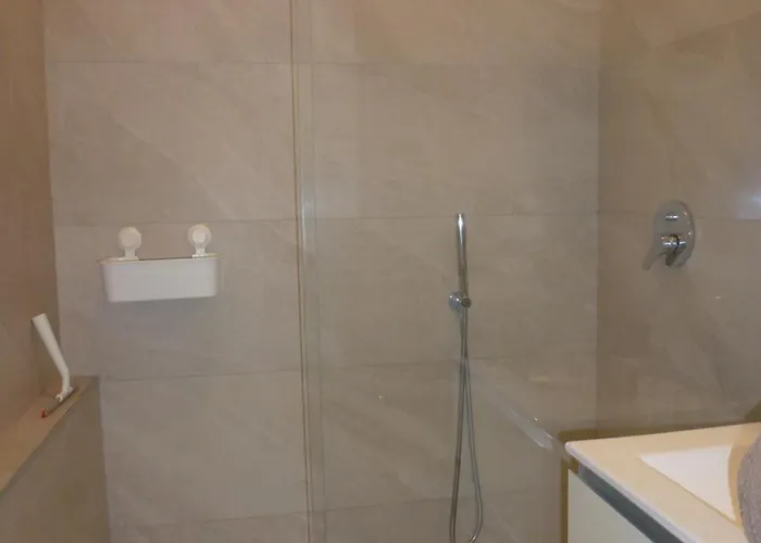 Daire Elegant And Modern Two-room With Equipped Kitchen